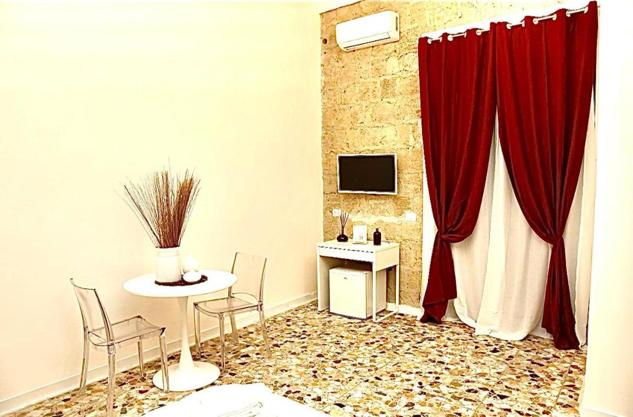 La Suite Di Marco เนเปิลส์ ภายนอก รูปภาพ