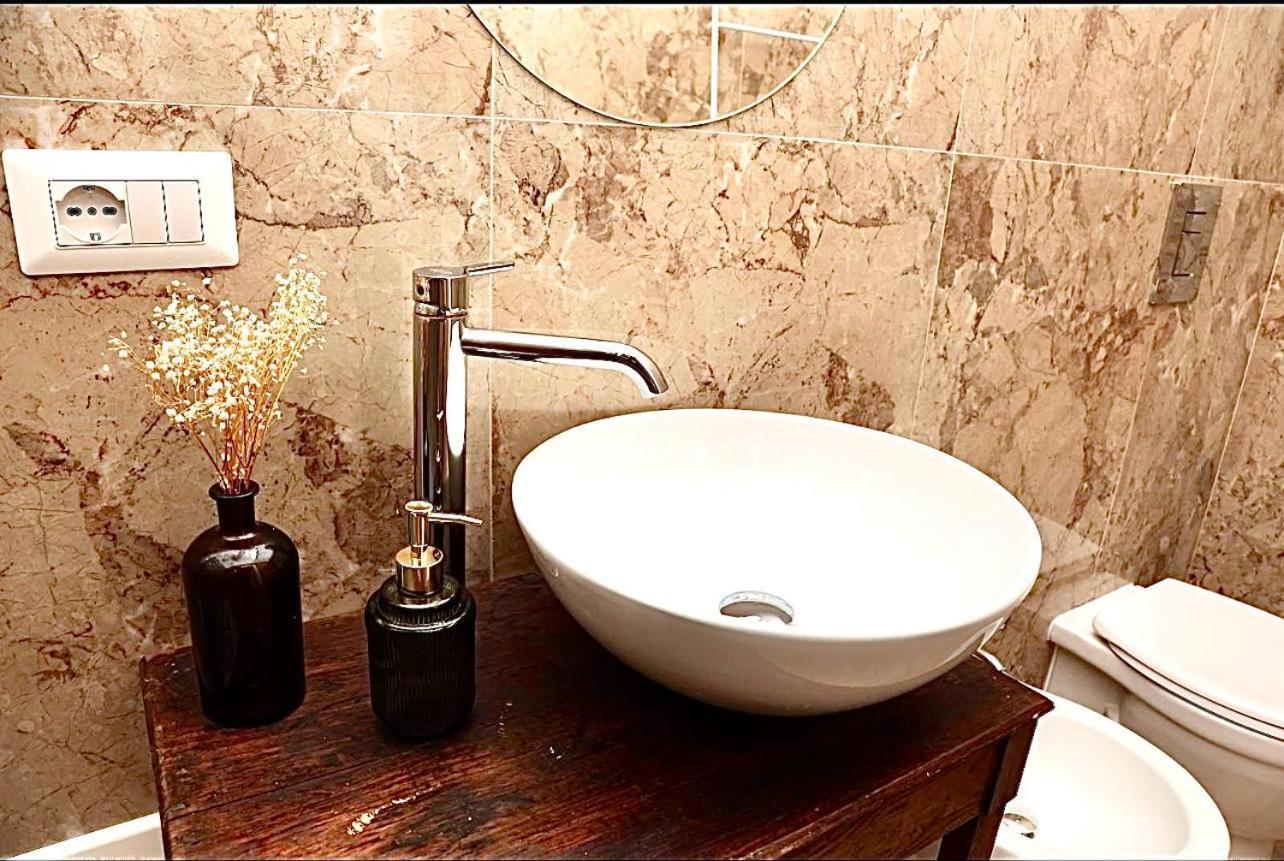 La Suite Di Marco เนเปิลส์ ภายนอก รูปภาพ